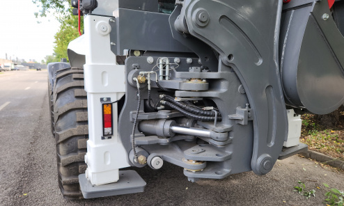 Экскаватор-погрузчик KNACK WESSON KW103-SPRO